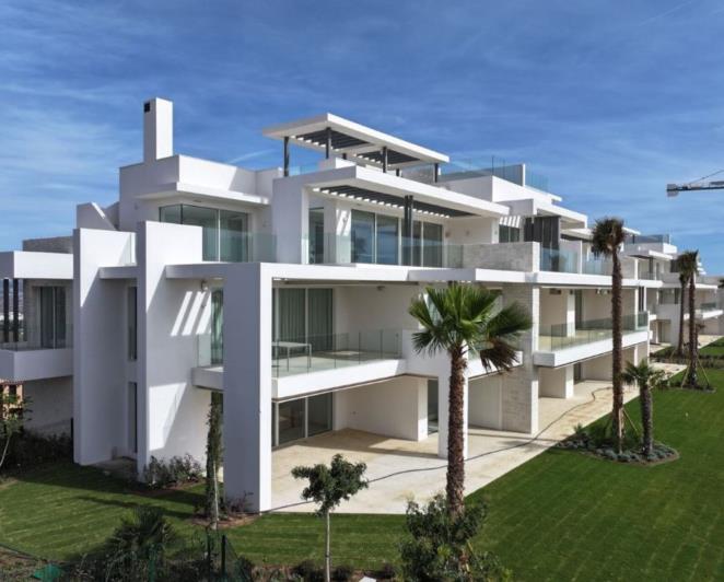 Image No.33-3 Bed Apartment for sale