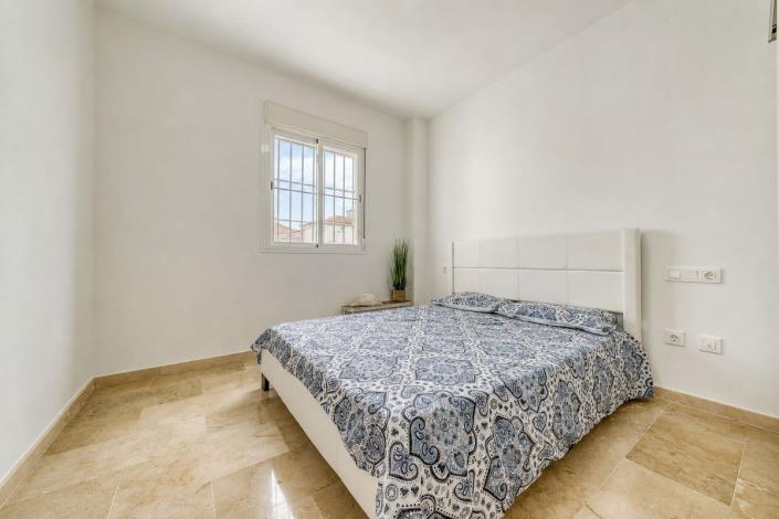 Image No.16-2 Bed Apartment for sale