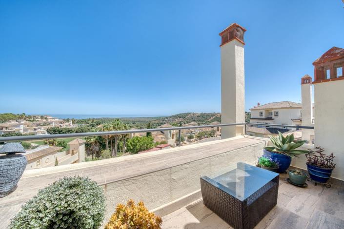 Image No.41-3 Bed Duplex for sale