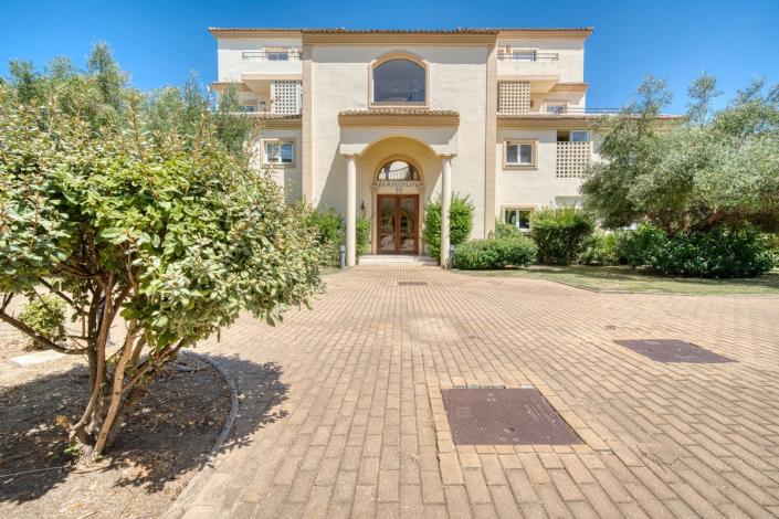 Image No.45-3 Bed Duplex for sale