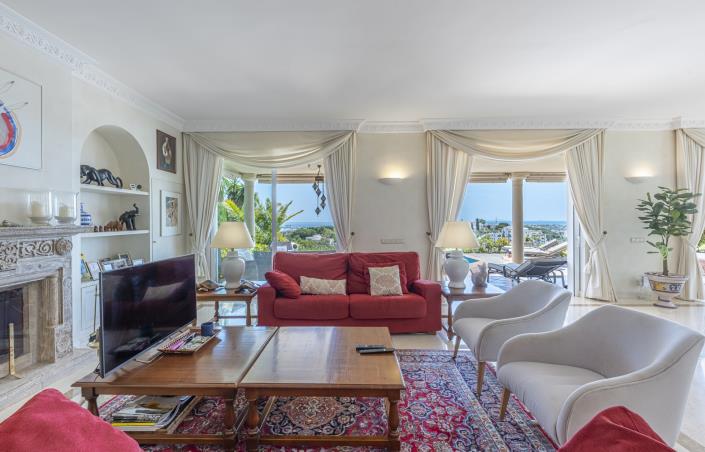 Image No.9-6 Bed Villa for sale