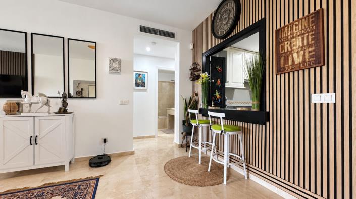Image No.20-2 Bed Apartment for sale