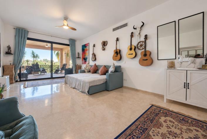 Image No.22-2 Bed Apartment for sale