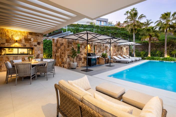 Image No.25-5 Bed Villa for sale