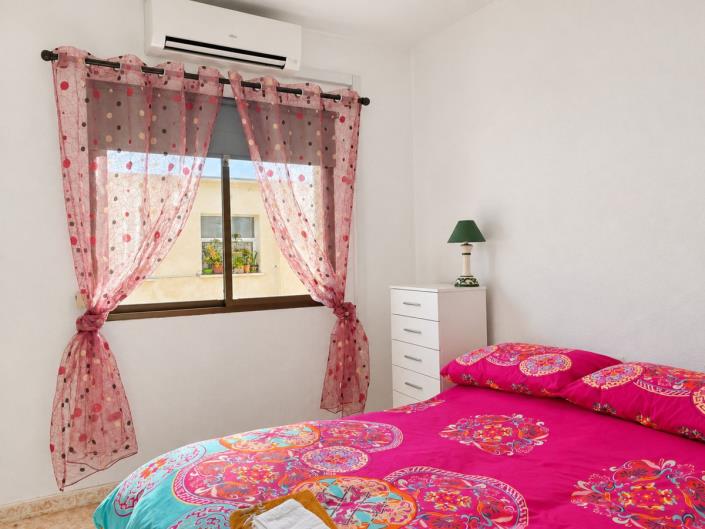 Image No.12-3 Bed Apartment for sale