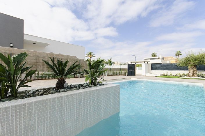 Image No.14-4 Bed Villa for sale