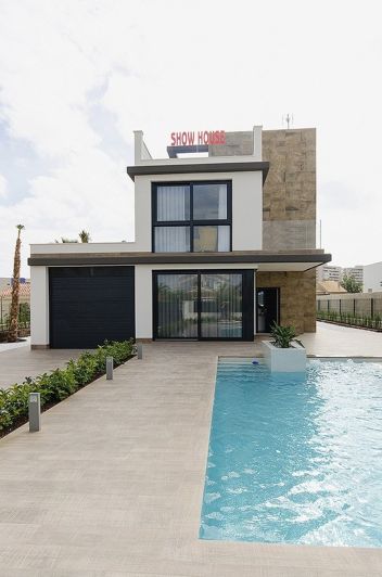 Image No.20-4 Bed Villa for sale