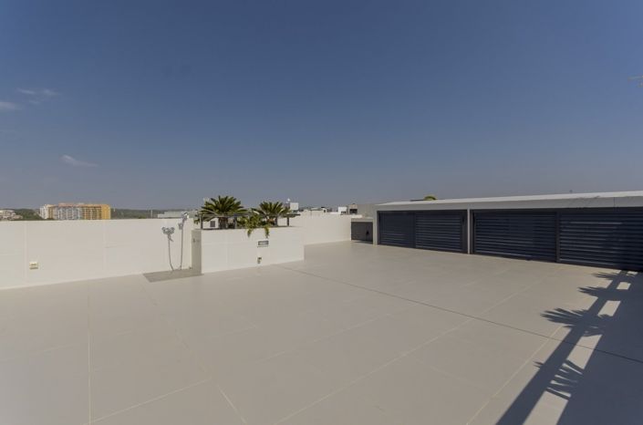 Image No.17-3 Bed Villa for sale