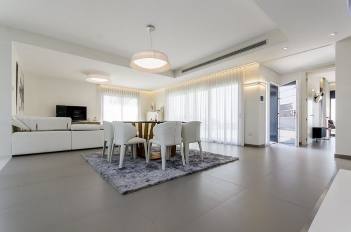Image No.26-3 Bed Villa for sale