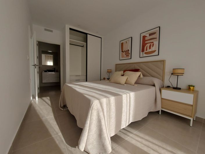 Image No.18-2 Bed Villa for sale