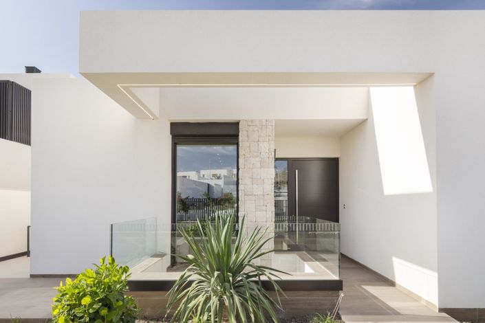 Image No.32-3 Bed Villa for sale