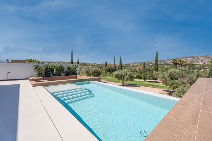 Image No.6-3 Bed Villa for sale