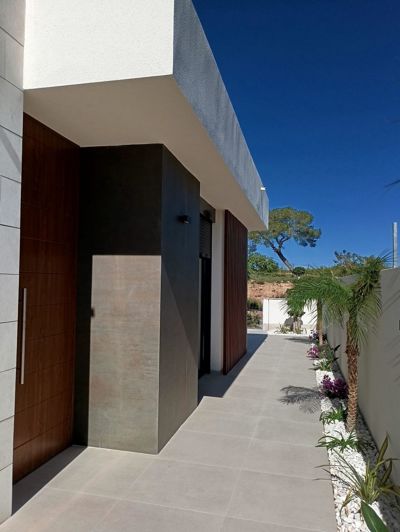 Image No.31-3 Bed Villa for sale