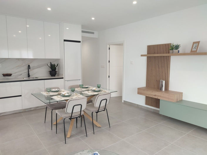 Image No.19-3 Bed House for sale