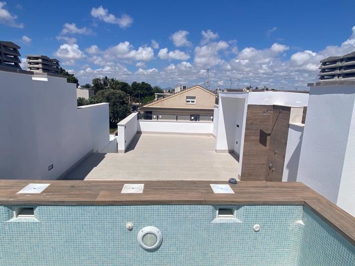 Image No.24-2 Bed Bungalow for sale