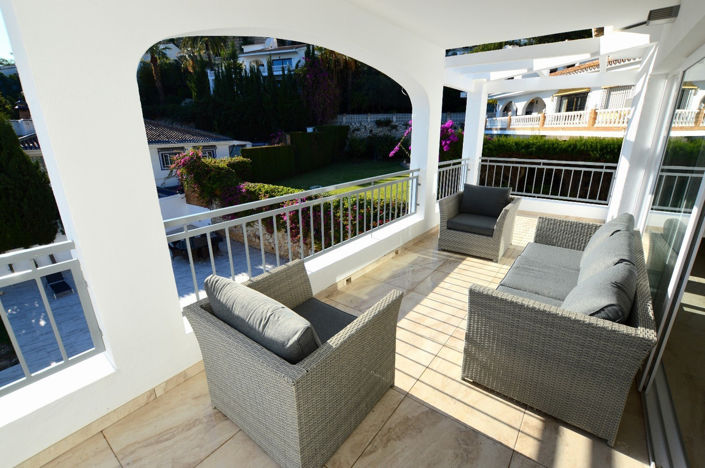 Image No.6-6 Bed House for sale