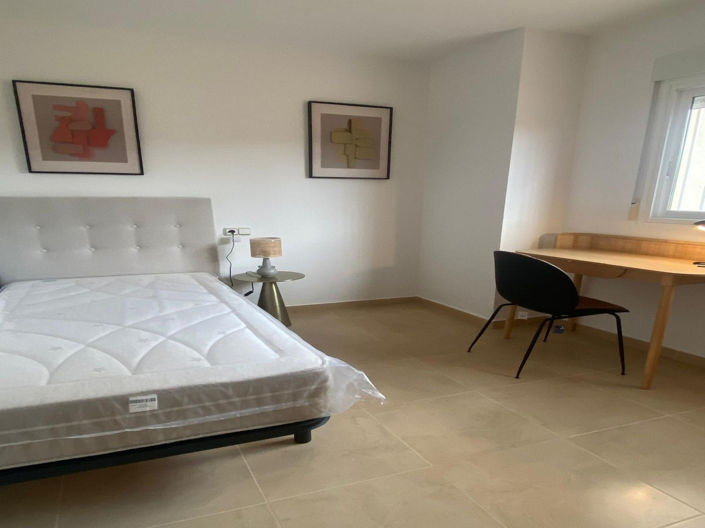 Image No.30-1 Bed Apartment for sale