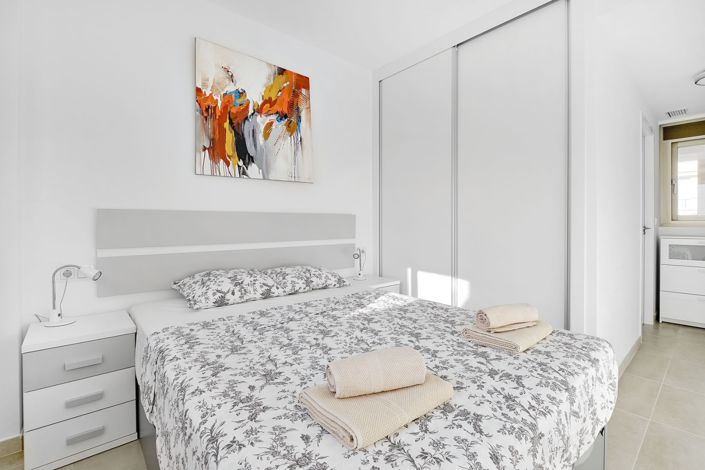 Image No.30-2 Bed Apartment for sale