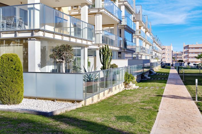 Image No.45-2 Bed Apartment for sale