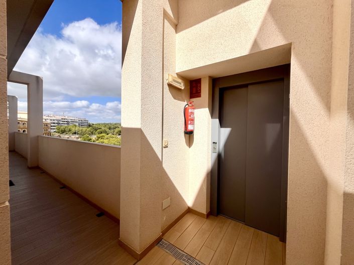 Image No.26-3 Bed Penthouse for sale