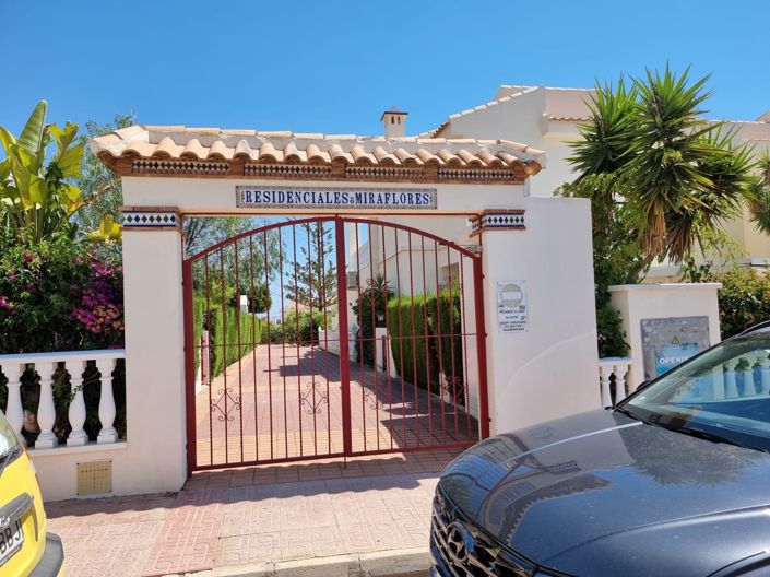 Image No.2-Appartement de 2 chambres à vendre à Torrevieja