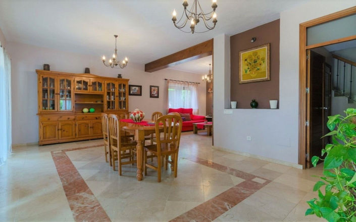 Image No.8-4 Bed Finca for sale
