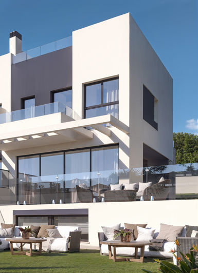 Image No.7-3 Bed Property for sale