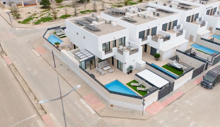 Image No.2-3 Bed Villa for sale