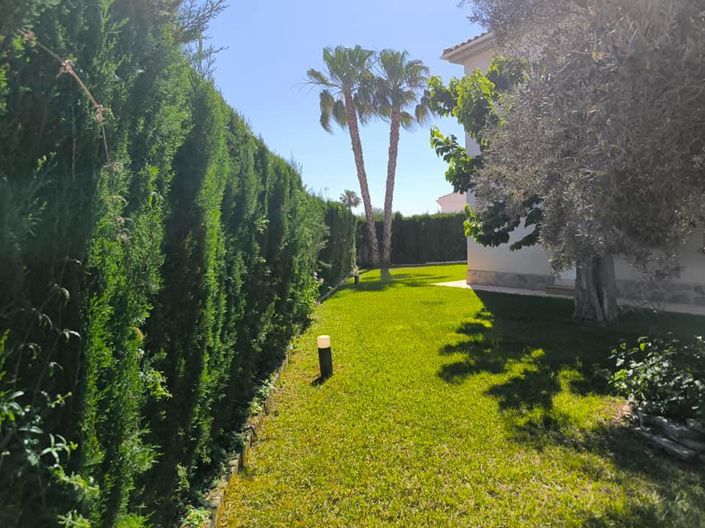 Image No.8-5 Bed Villa for sale