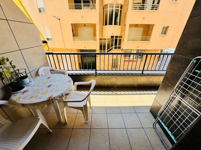 Image No.19-2 Bed Apartment for sale