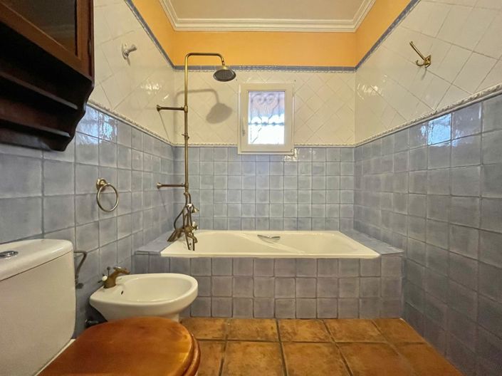 Image No.39-3 Bed Villa for sale