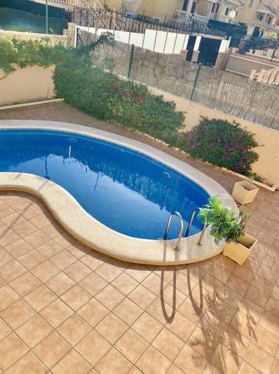 Image No.21-3 Bed House for sale