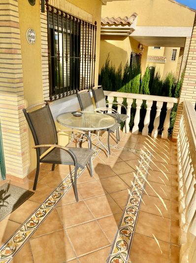 Image No.3-3 Bed House for sale