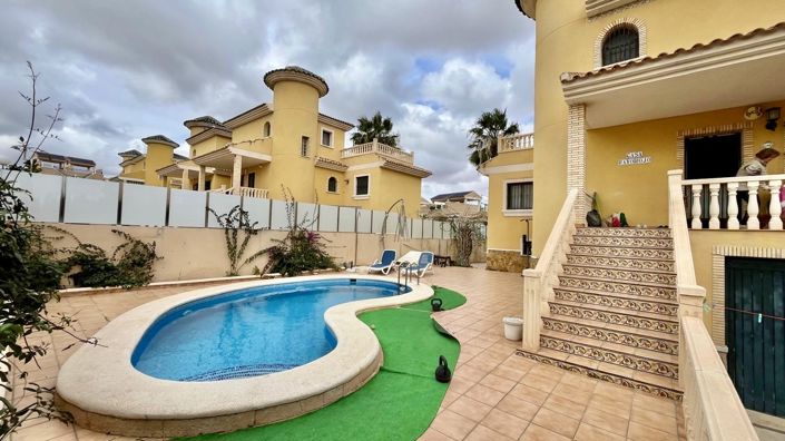 Image No.31-3 Bed House for sale