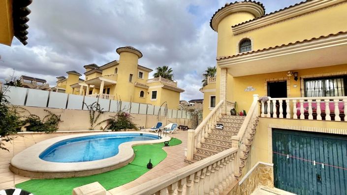 Image No.33-3 Bed House for sale