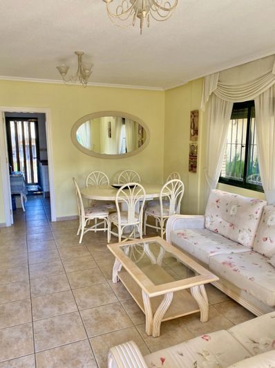 Image No.7-3 Bed House for sale