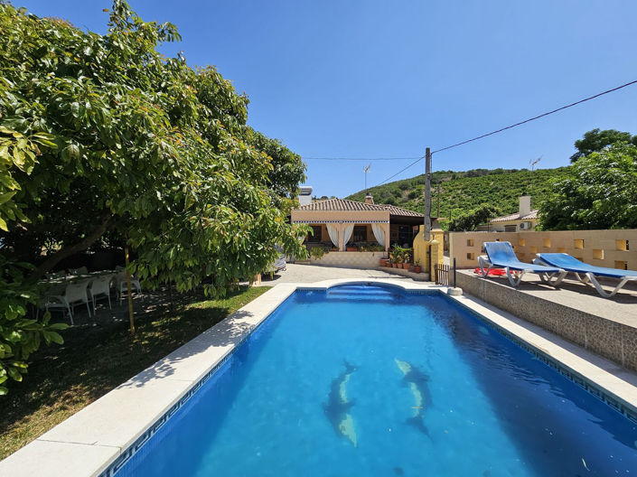 Image No.4-Villa de 2 chambres à vendre à Casares
