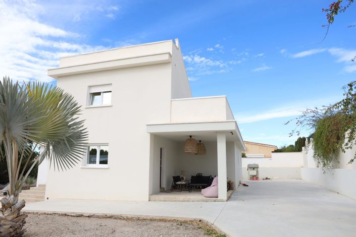 Image No.16-5 Bed Villa for sale