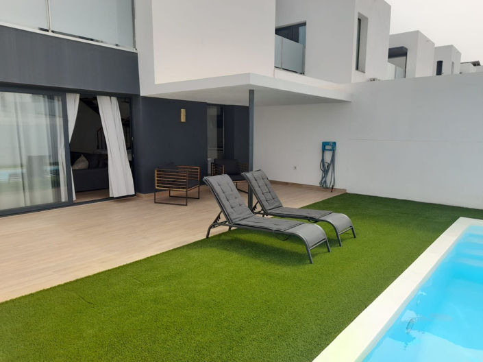 Image No.2-3 Bed House for sale