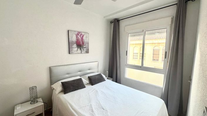 Image No.32-Appartement de 2 chambres à vendre à Torrevieja