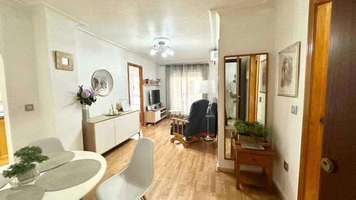 Image No.8-Appartement de 2 chambres à vendre à Torrevieja