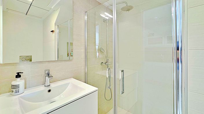 Image No.23-3 Bed Townhouse for sale