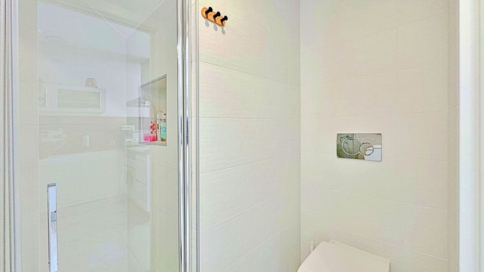 Image No.24-3 Bed Townhouse for sale