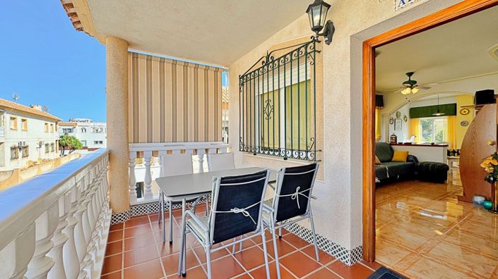 Image No.3-Appartement de 2 chambres à vendre à Orihuela Costa