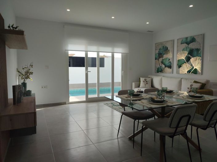 Image No.6-3 Bed Villa for sale