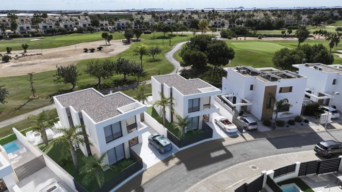 Image No.2-3 Bed Villa for sale