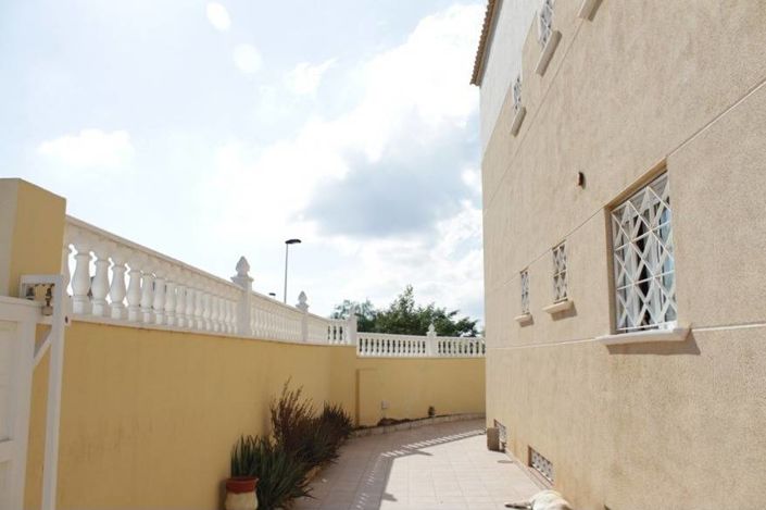 Image No.29-6 Bed Villa for sale