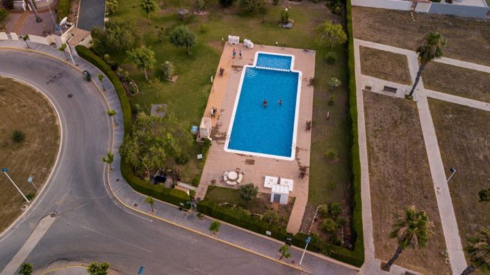 Image No.3-6 Bed Villa for sale
