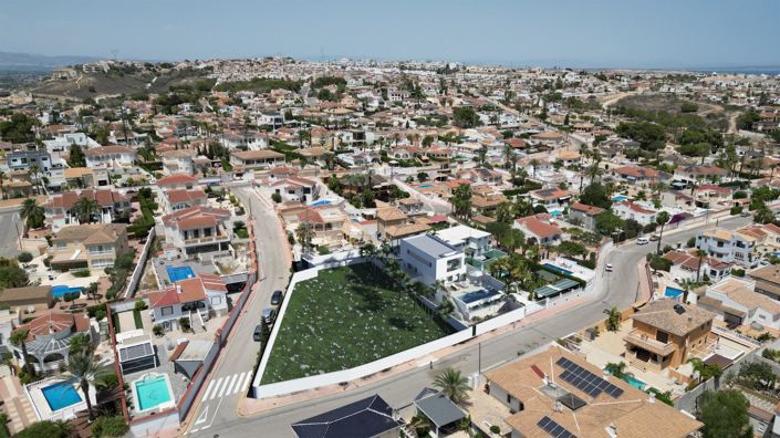 Image No.26-3 Bed Villa for sale