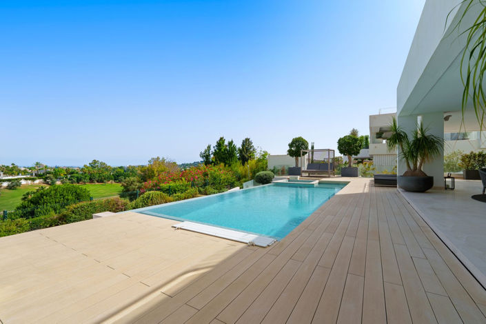 Image No.13-Villa de 5 chambres à vendre à Nueva Andalucia